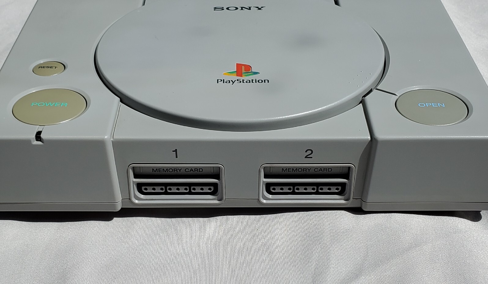 PlayStation 1 / PS1 Console Bundle NTSC/SCPH-5500 !!!!