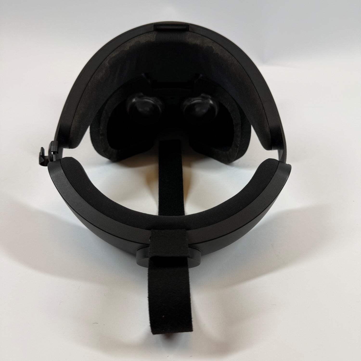 Oculus Rift S Virtual Reality Headset DX45JH Read