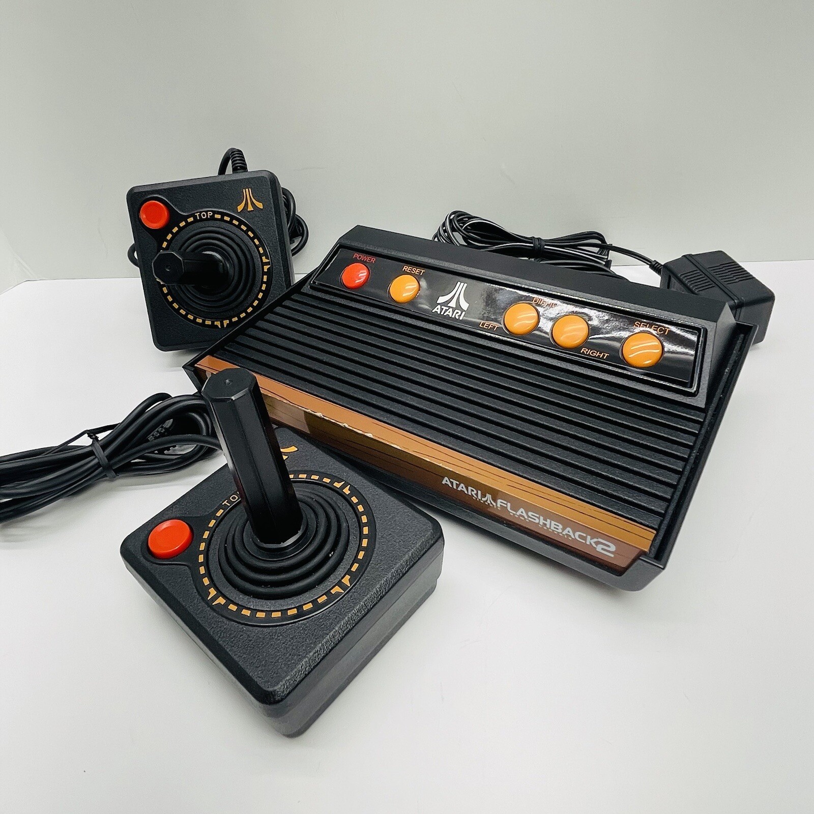ATARI Flashback 2 Classic Game Console 40 Built-In Games CLEAN & TESTED WORKING