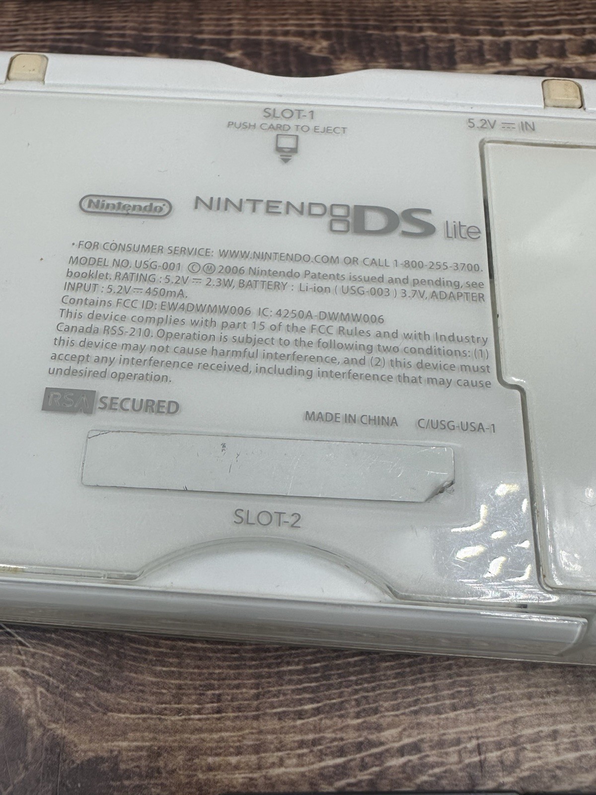 Nintendo DS Lite White Handheld Console + 5 Games,Stylus Pen & OEM Charger