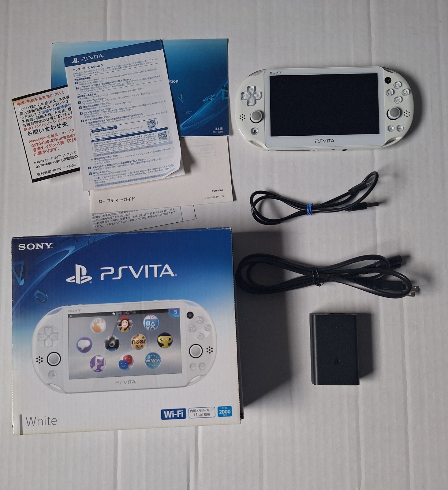 Sony Playstation Vita 2000 Slim [LCD] Handheld Game Console (JP)[Wi-Fi]Very Good