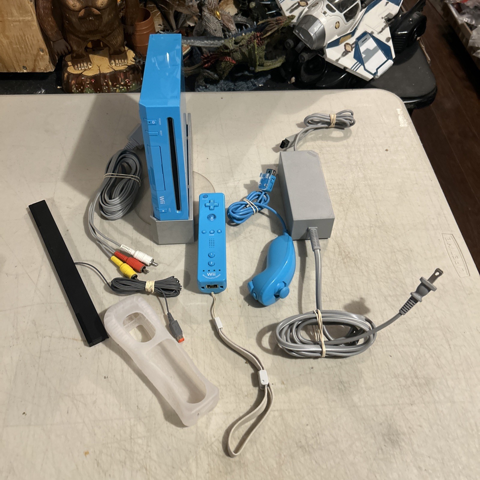 Nintendo Wii Console RVL-101 Blue Console + Motion Plus Controller – Tested