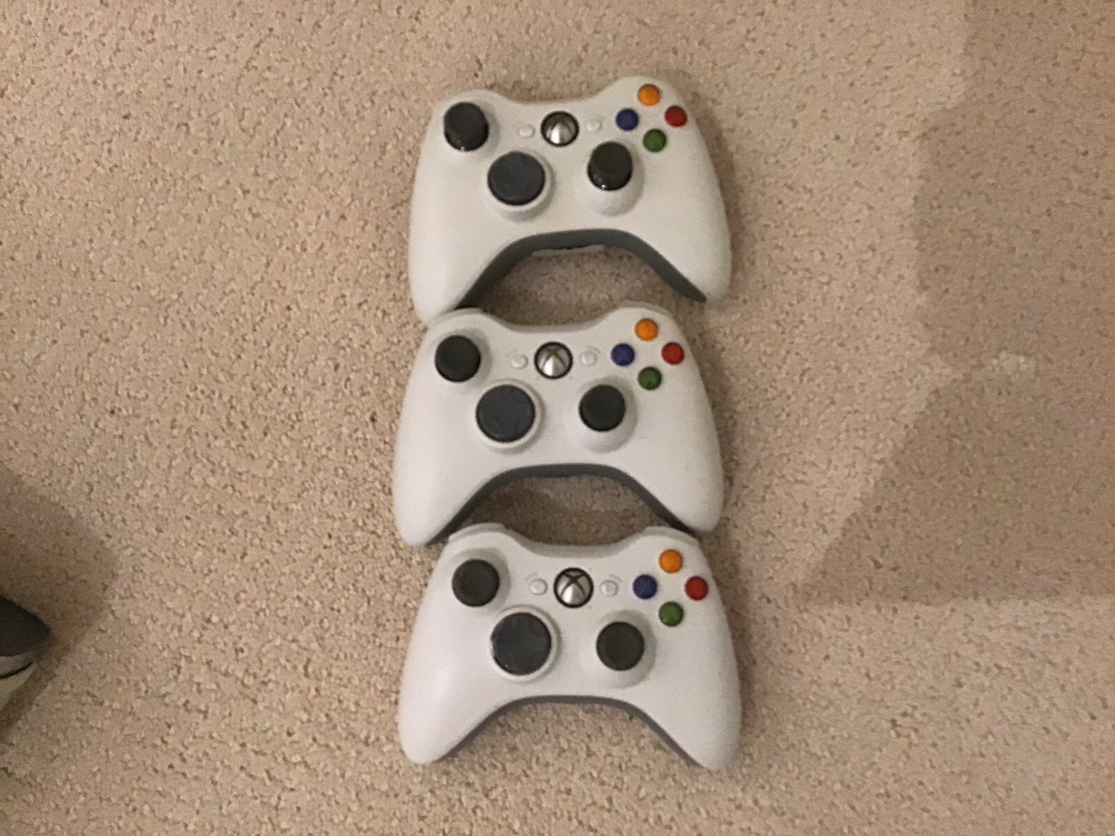 Microsoft Xbox 360 Pro System Bundle 60GB White Console