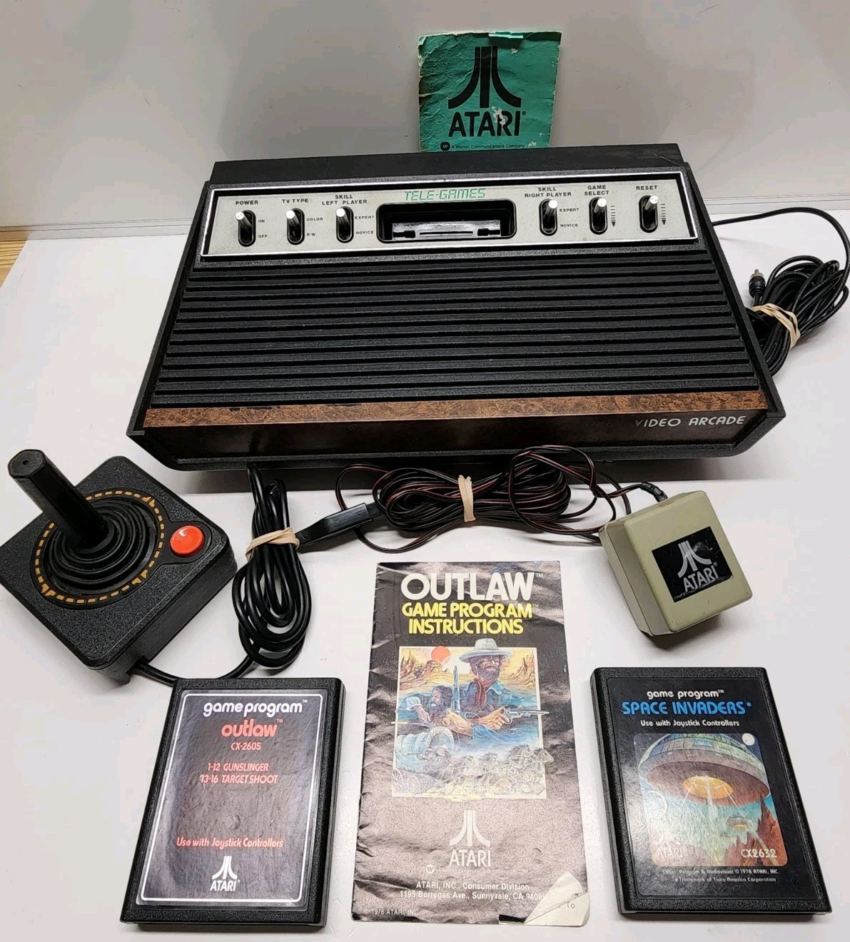 Atari 2600 Game Console Joystick & Games Lot UNTESTED AS-IS