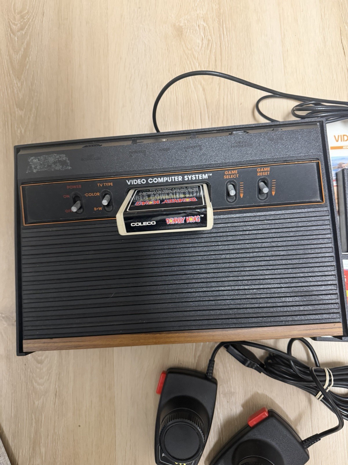 Atari 2600 Woodgrain 4-Switch Console Bundle OEM Controllers Paddles Games Works