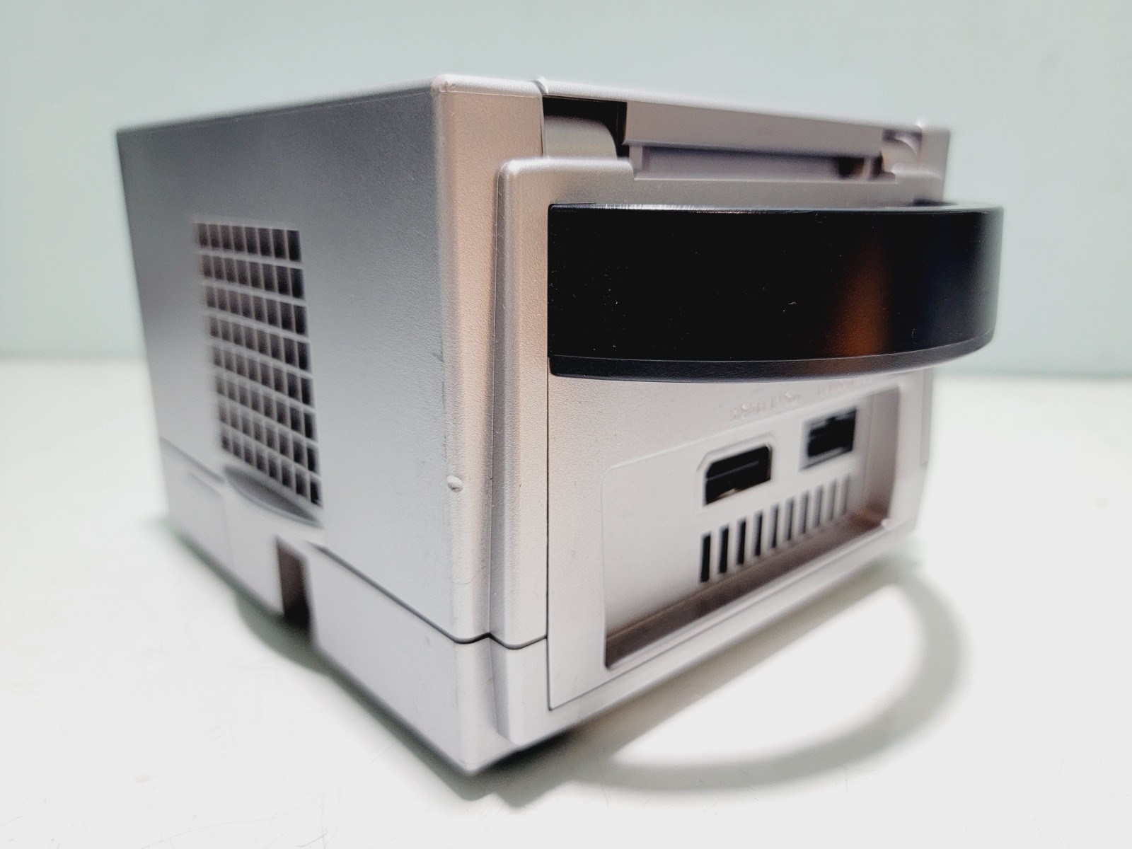 Nintendo GameCube Platinum Silver DOL-001 (USA) | Console With 2 Controls 2 Game