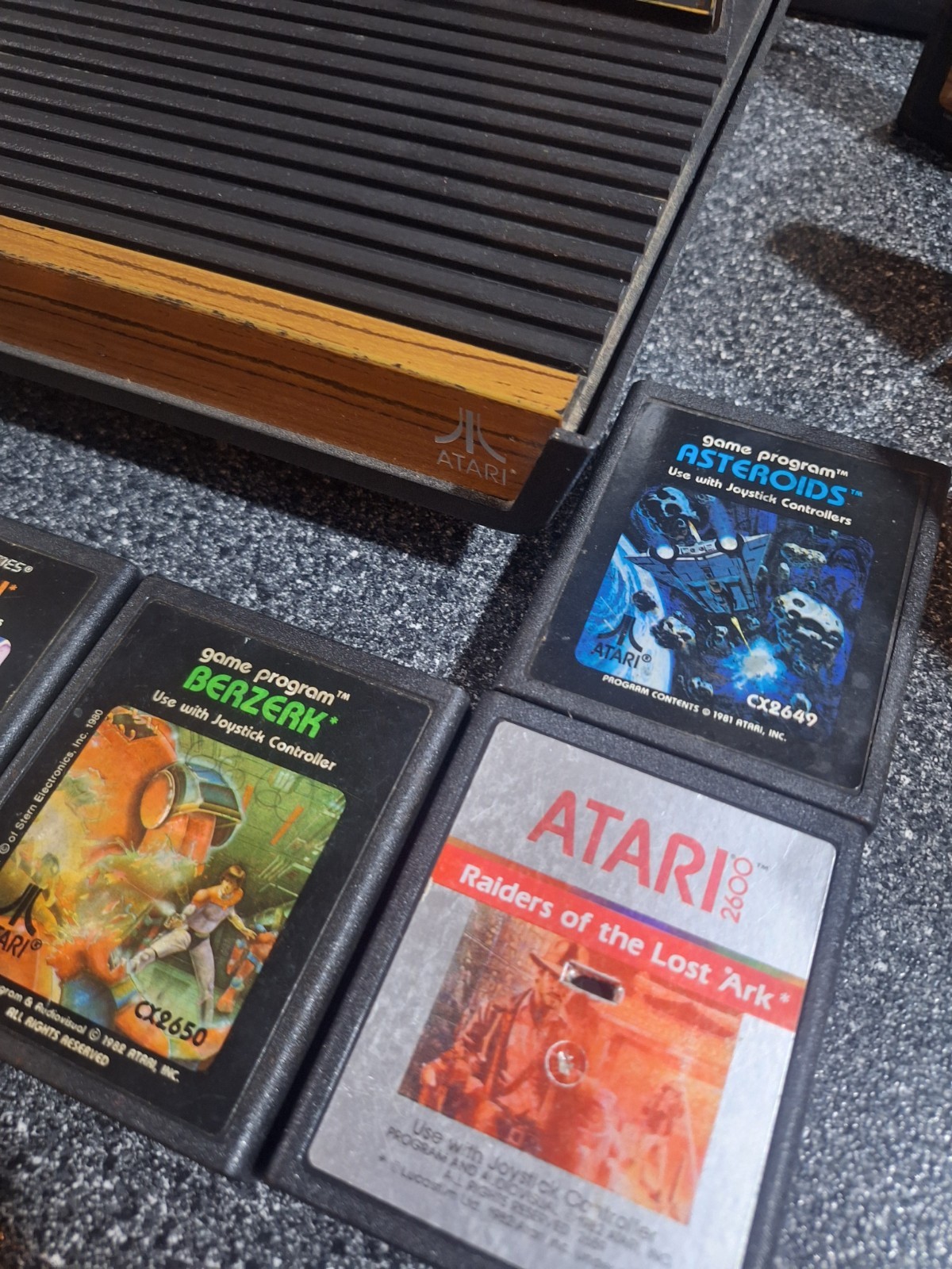 Atari 2600 4-Switch Console TESTED 100% WORKING Bundle With Games