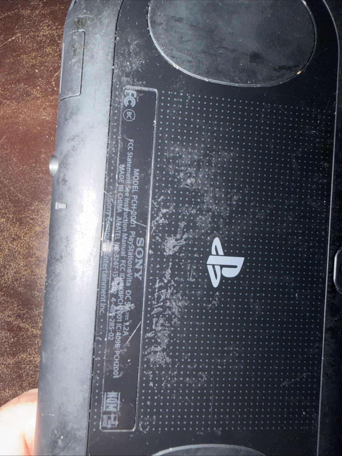 PlayStation PS Vita PCH-2001 Black Model Slim Console No Charger Q95