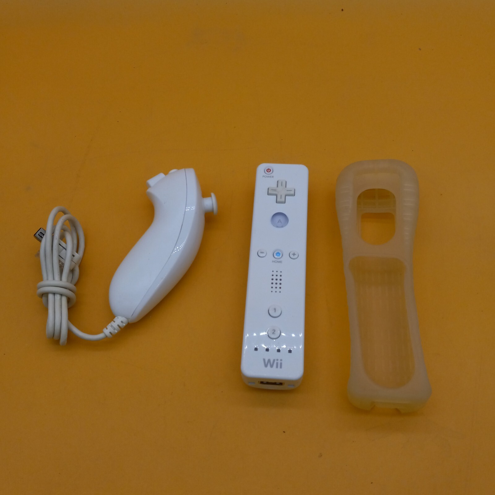 Wii Nintendo console bundle Games includes all items in Picture