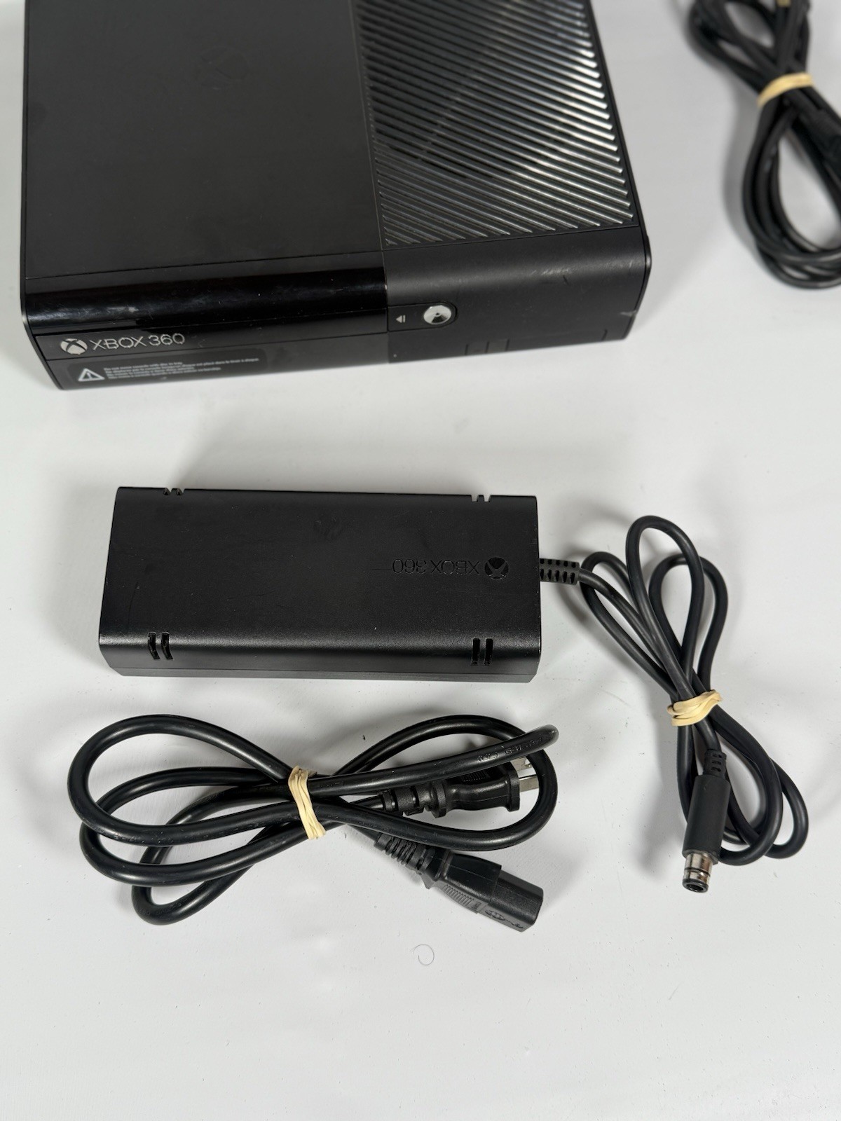 Microsoft Xbox 360 E 1538 Console Bundle | 6 Games | Cords | Tested & Working