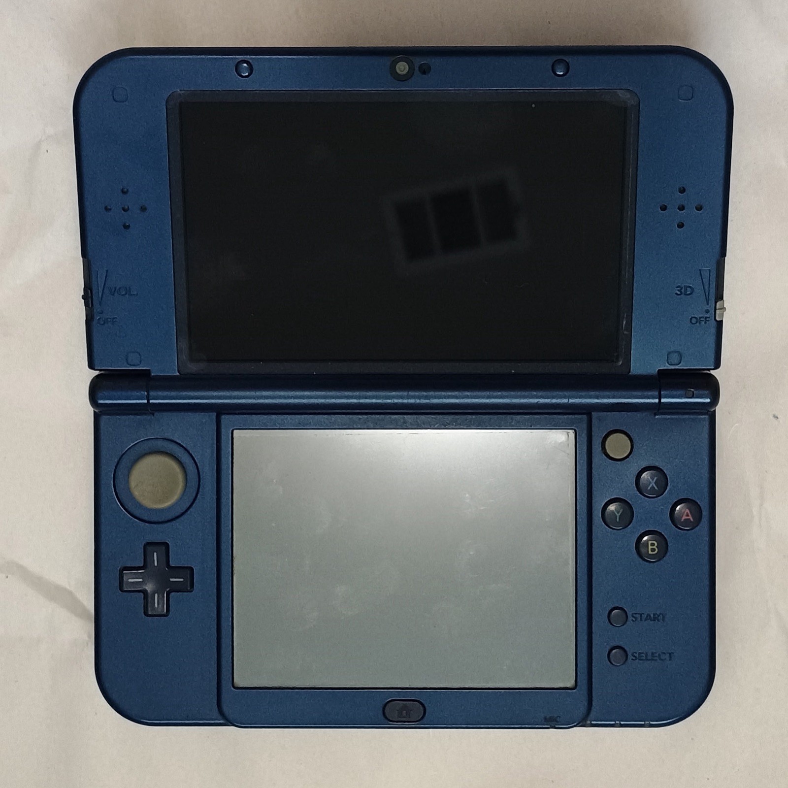 “New” Nintendo 3DS XL/LL Blue w/ Stylus, AC, & 32G Micro SD Card