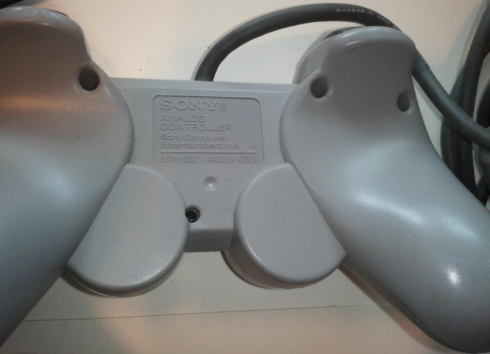 Sony Playstation Console System SCPH-9001 (Oct 1999) w/ AC Adapter & Controller