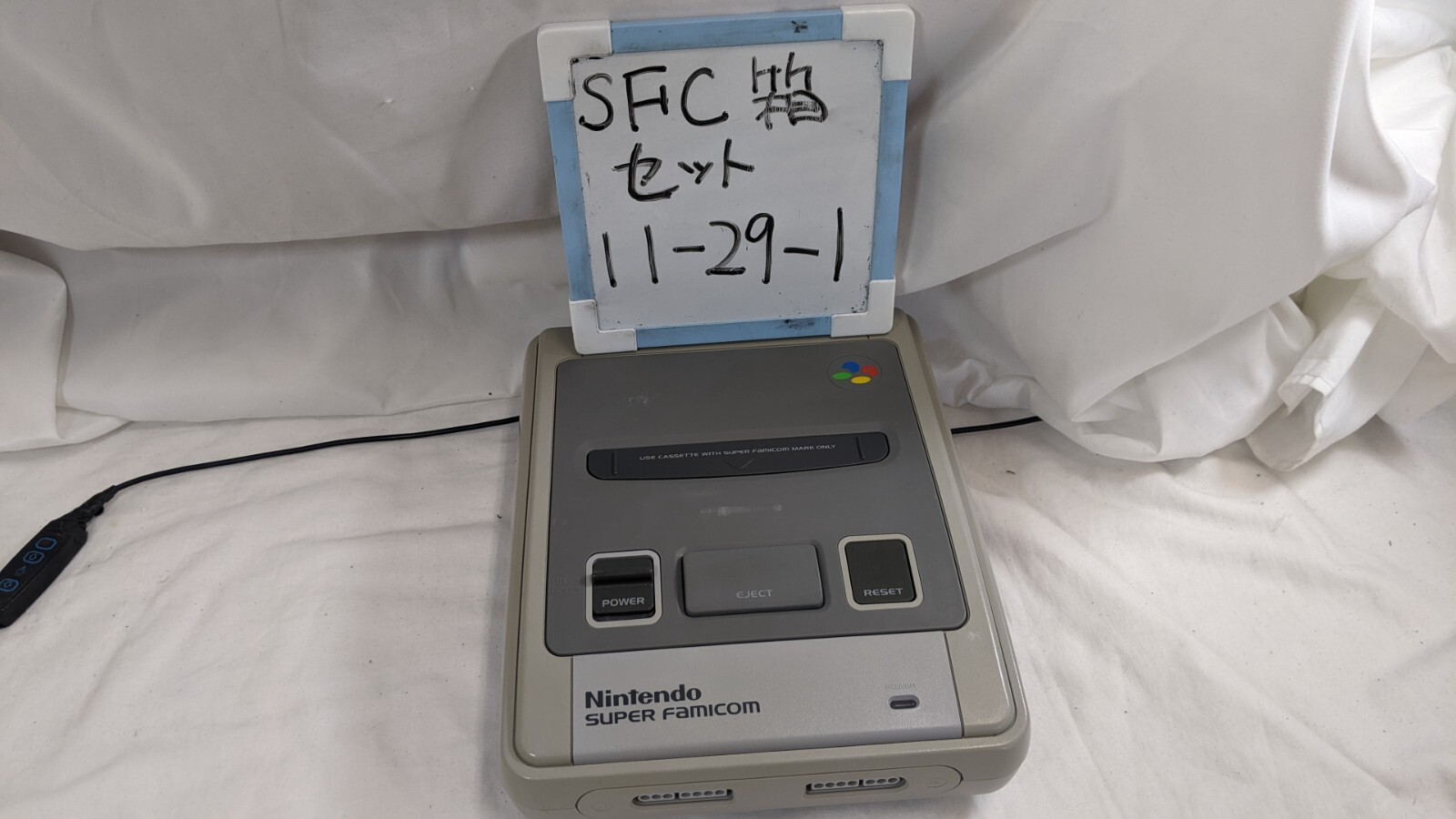 Nintendo Super Famicon SNES Console complete in Box excellent Condition 11-29-1