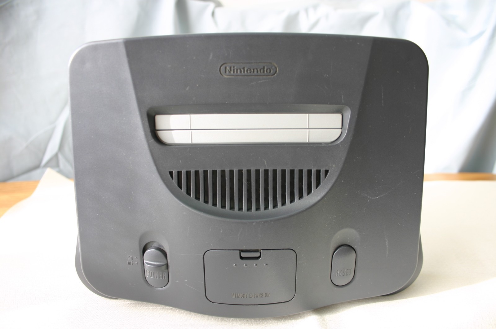 Nintendo64 Console Complete Set with Mario Golf64 /Japan Ver. 100V