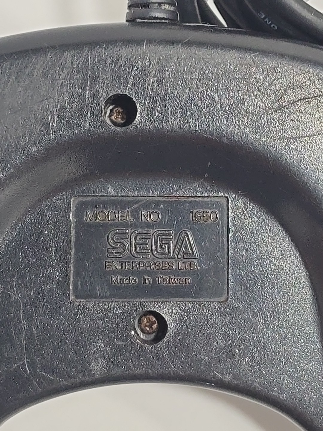 Sega Genesis II Console Model 1631 + 1 Controller & Sonic the Hedgehog 2 TESTED