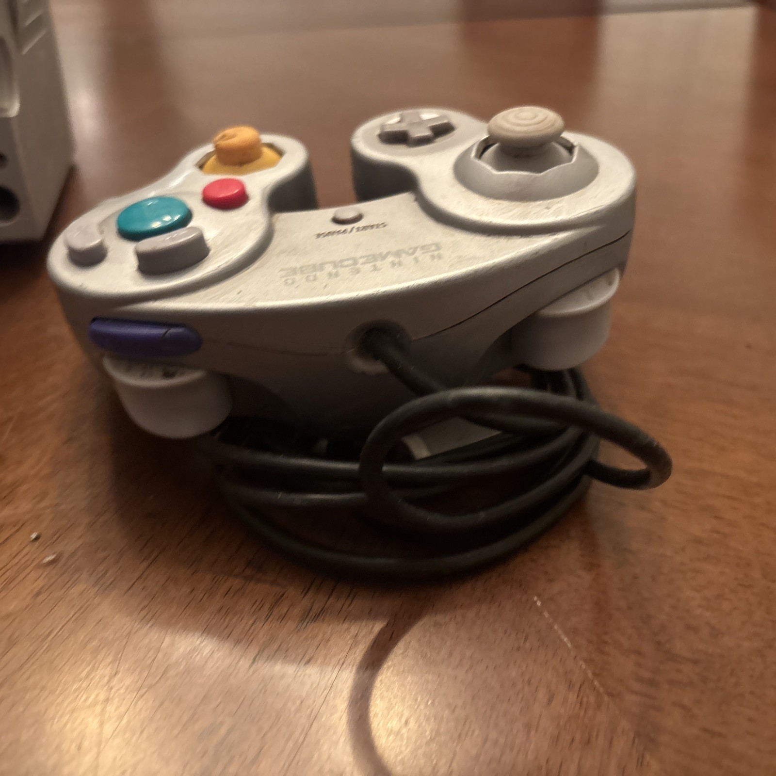 Nintendo GameCube Console DOL-001 Silver **FOR PARTS/REPAIR DOESNT READ DISCS**