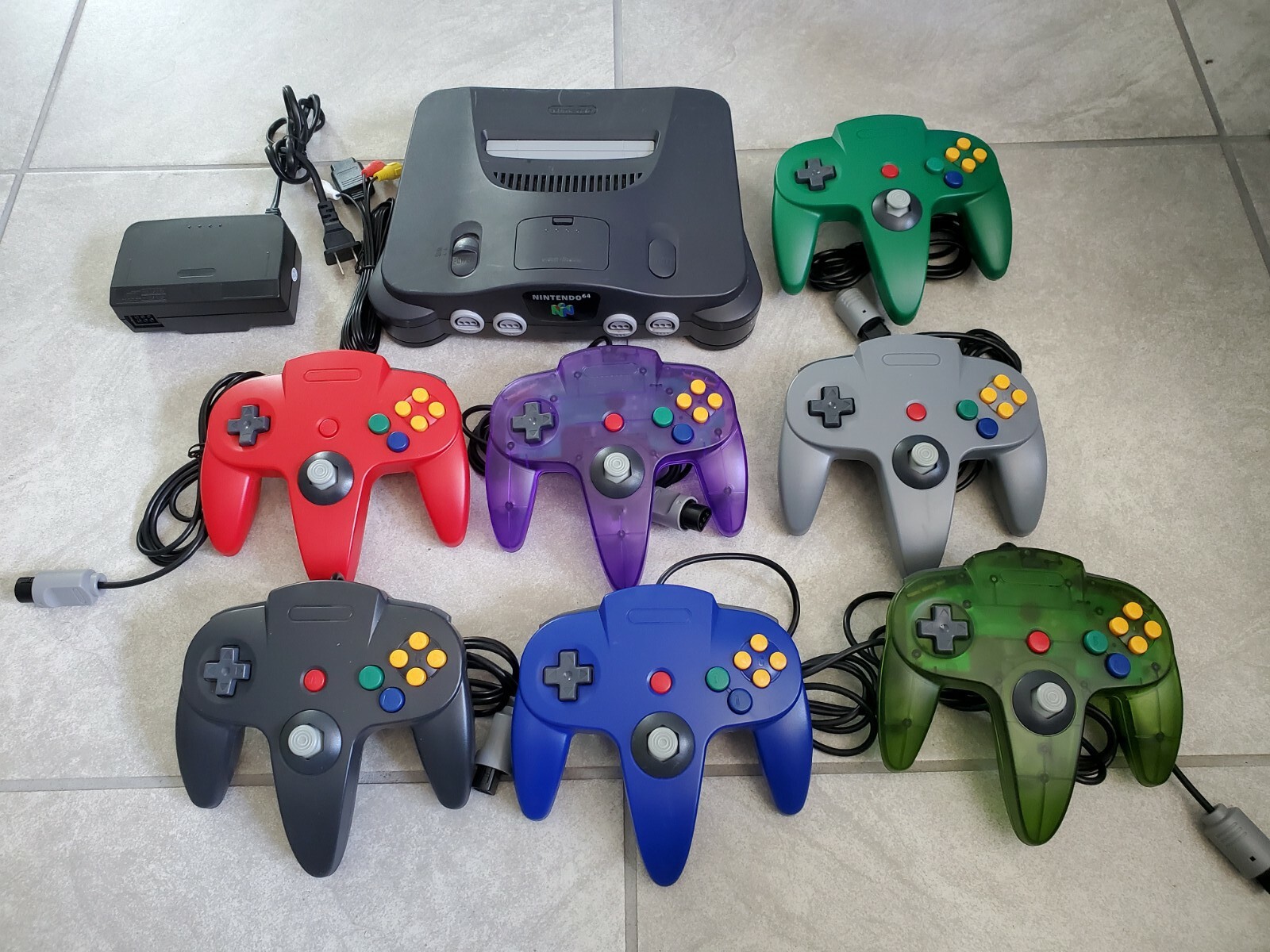 black Nintendo 64 N64 Console Controllers Games Bundle Lot TESTED