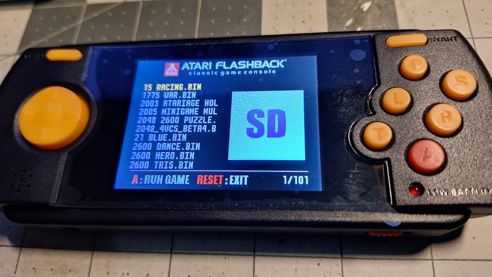 Atari Flashback Portable Deluxe 40th Anniversary + SD CARD + Handheld WORKS