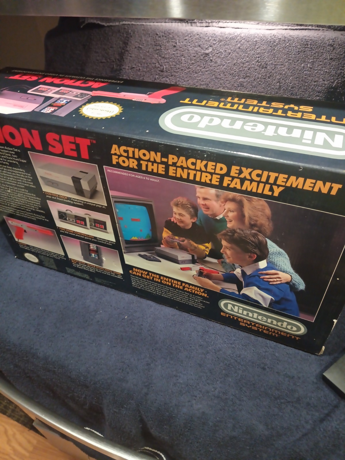 Nintendo Nes Action Set Console System Complete in Box (Cib) Controllers / Games