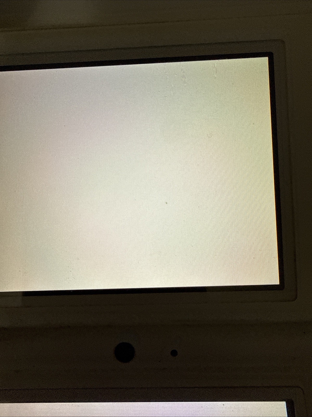 Nintendo DSi Handheld Game Console TWL-001 White System TESTED