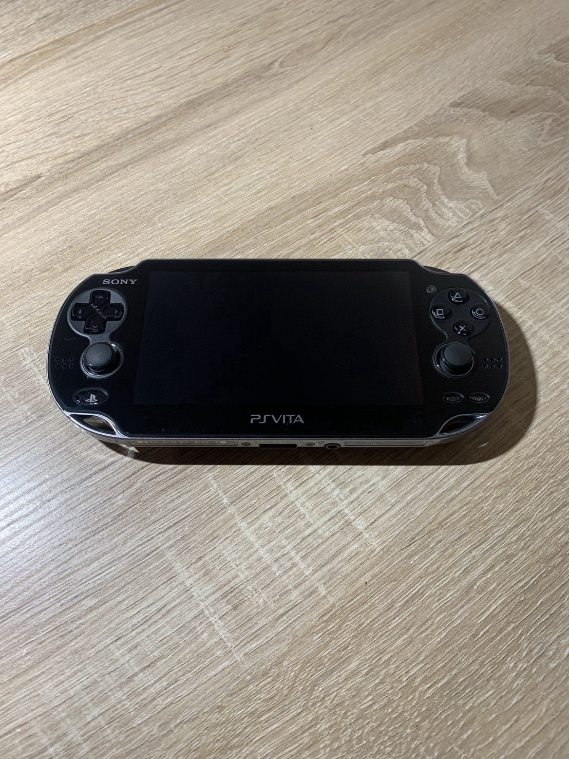 1574 PlayStation PS Vita PCH-1100 Crystal Black Very Good TESTED