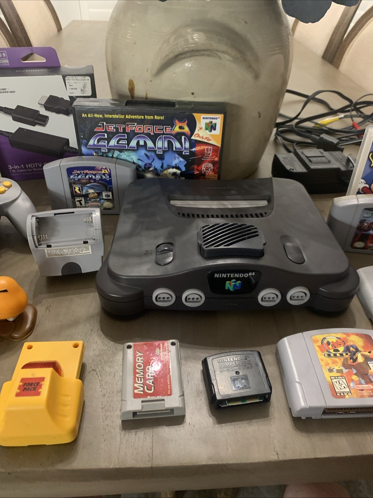 Nintendo 64 Console 8 Game Lot Original And Modern Controller / Cables