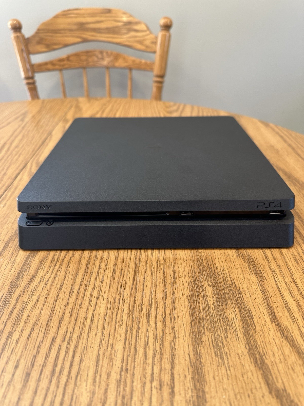 Sony – PlayStation 4 PS4 Slim Console – 500GB HDD – CUH-2215A – Black – Bundle