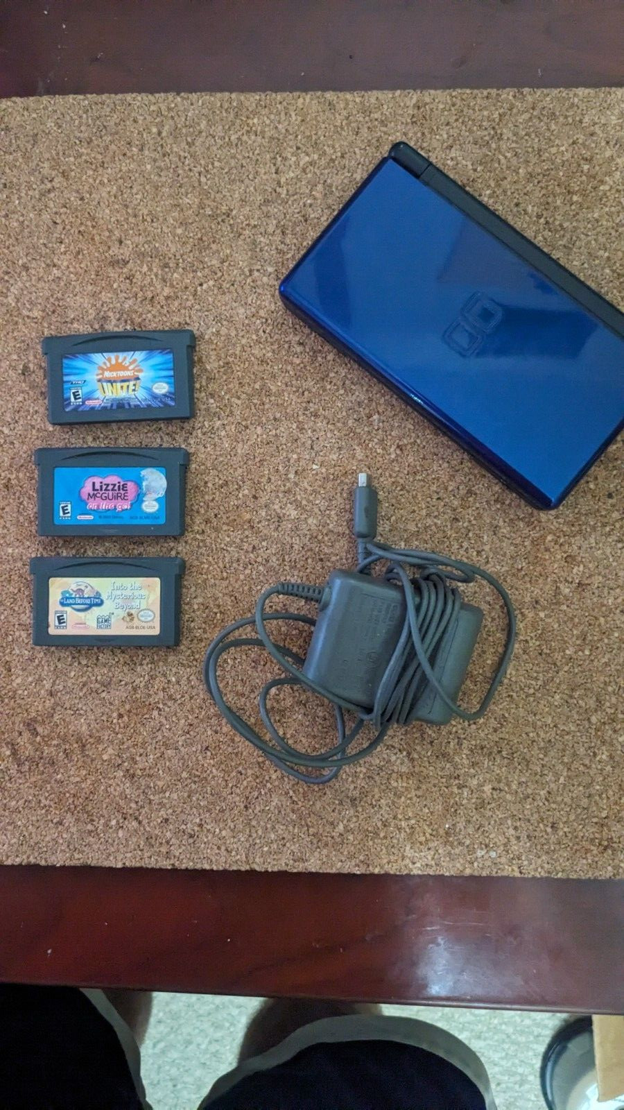 Nintendo DS Lite – Navy Blue Handheld System Bundle