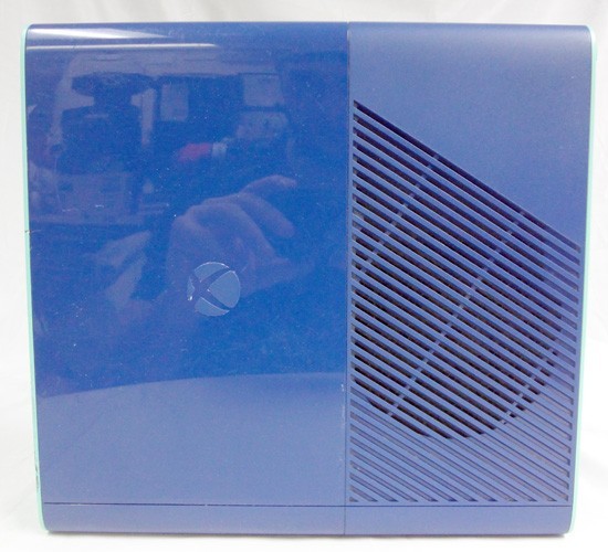 Microsoft Xbox 360 E Blue & Green Special Edition Video Game Console Bundle!