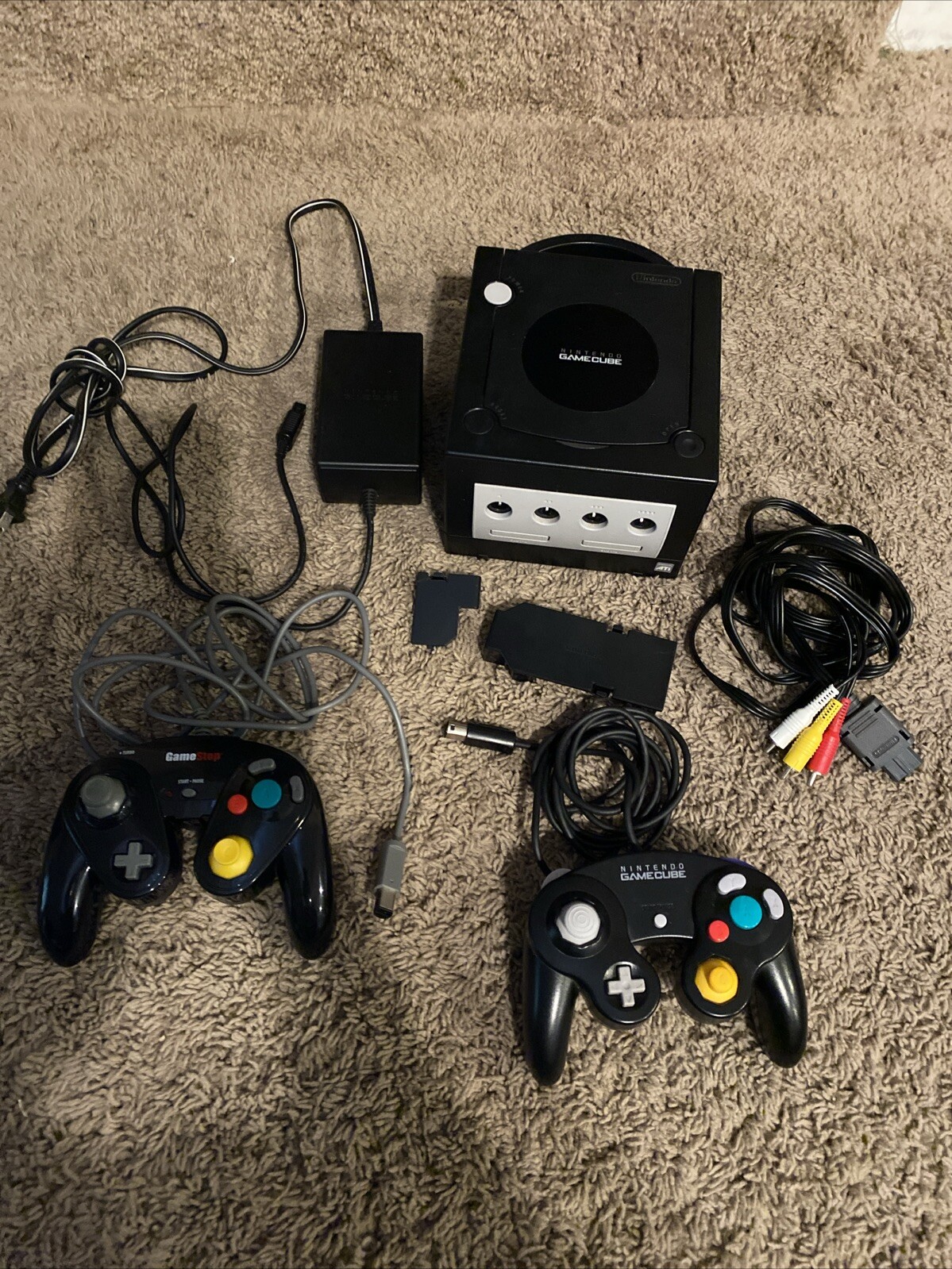 Nintendo Gamecube Black Console + Cables 2 Controllers Tested And Works DOL-101