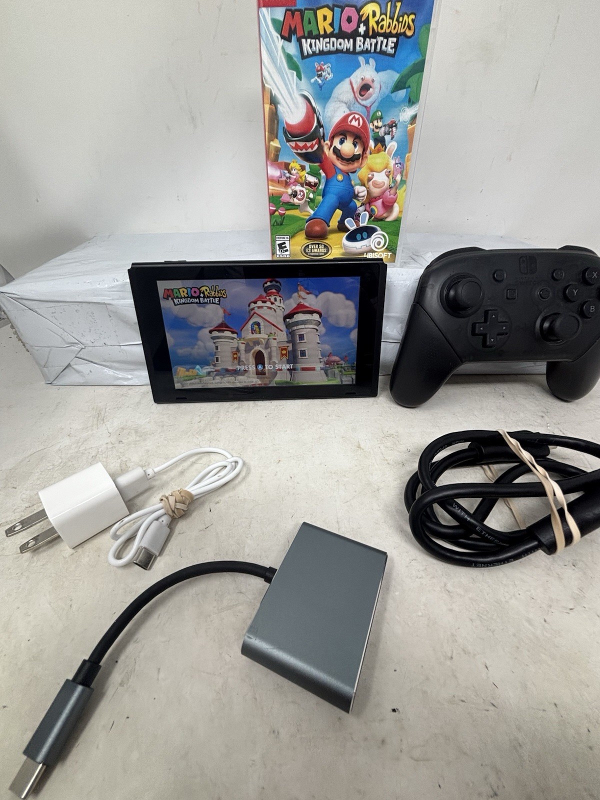Nintendo Switch HAC-001 Console Mario Game Bundle + Pro Controller Cords Tested.