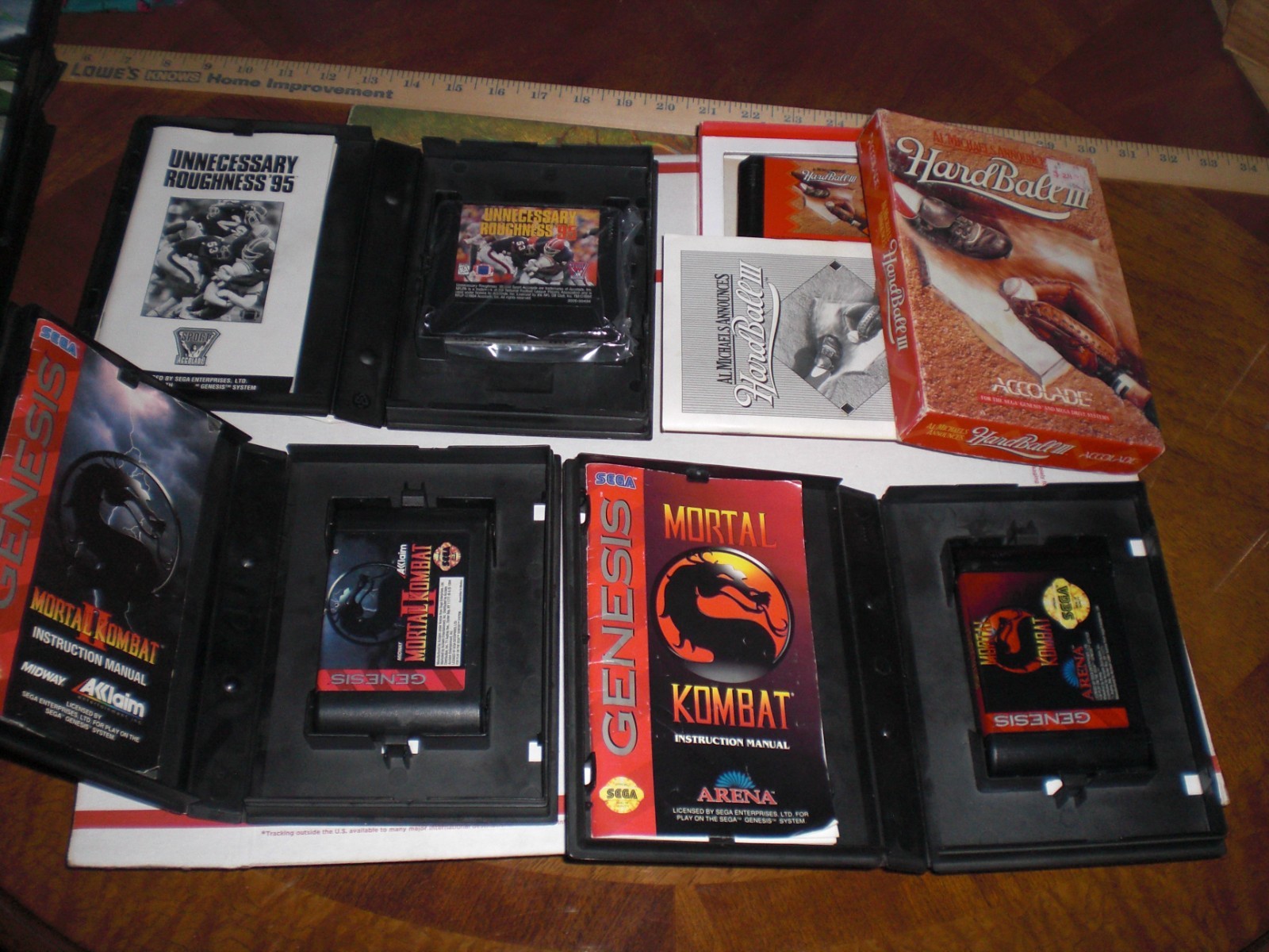 SEGA GENESIS 16 BIT CONSOLE 3 CONTROLERS 1 TURBO 11 GAMES COMPLETE * 1 OWNER *