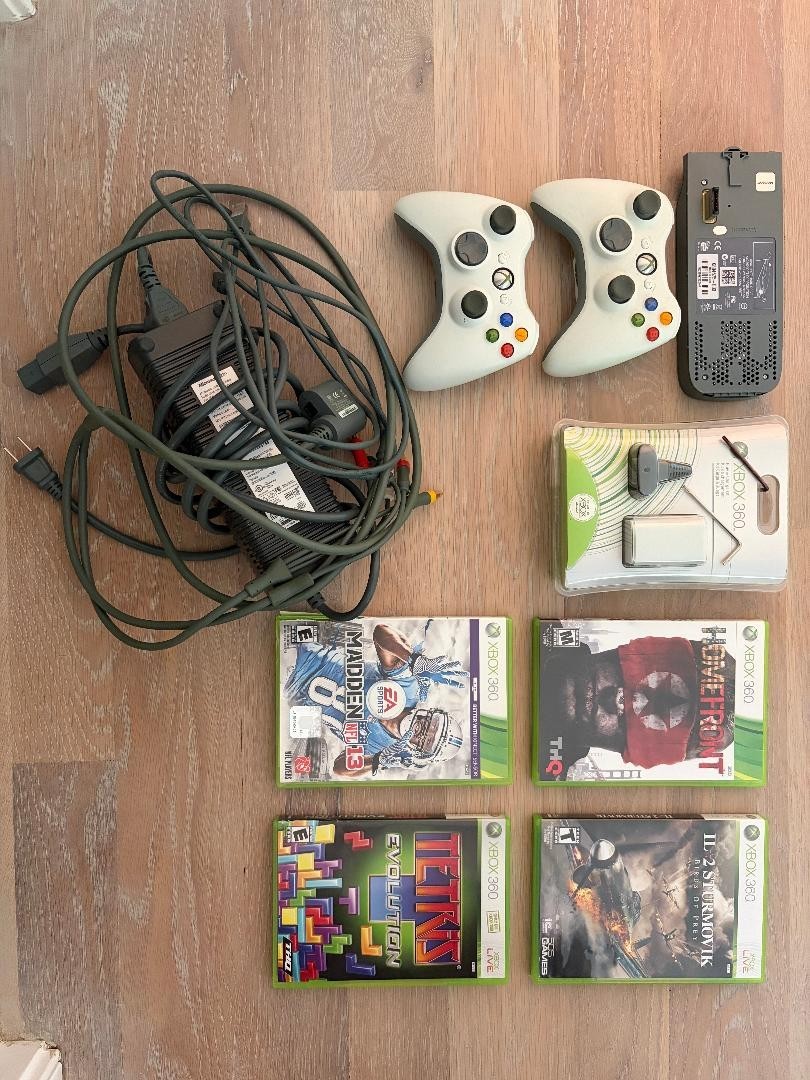Xbox 360 Old Used Various Items (Controllers, Wires, Games, Hard Drive, Etc.)