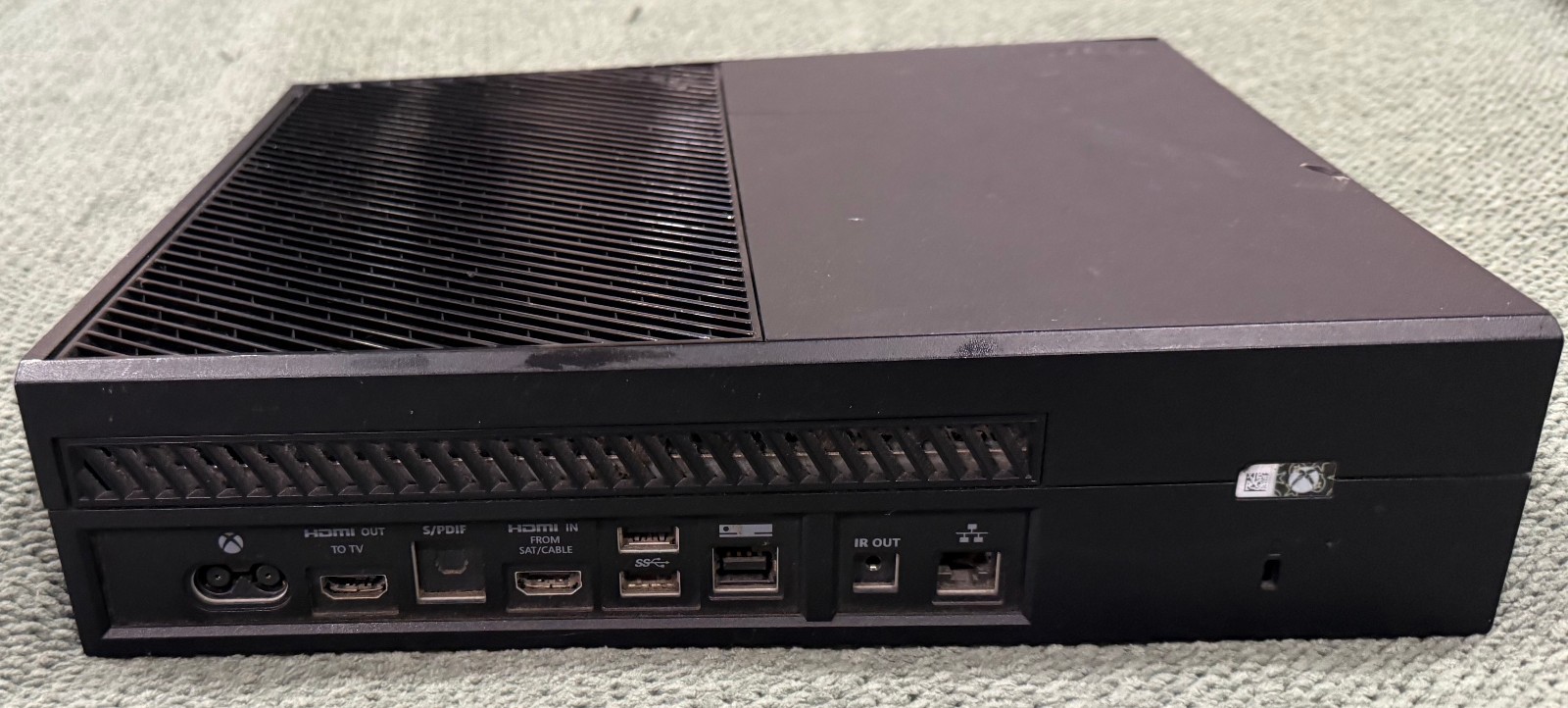 Black Xbox one console 1540 w OEM power adapter (2015) READ