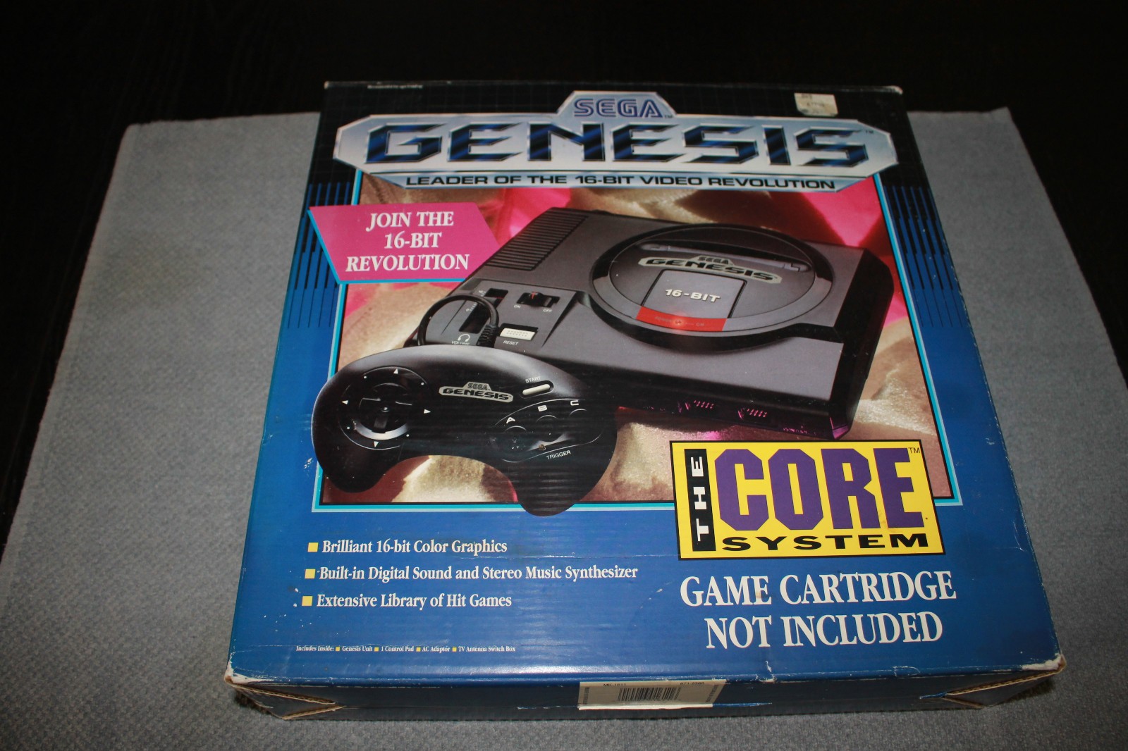 SEGA Genesis Console MK-1611 Core System Complete in Protective Box Circa 1989