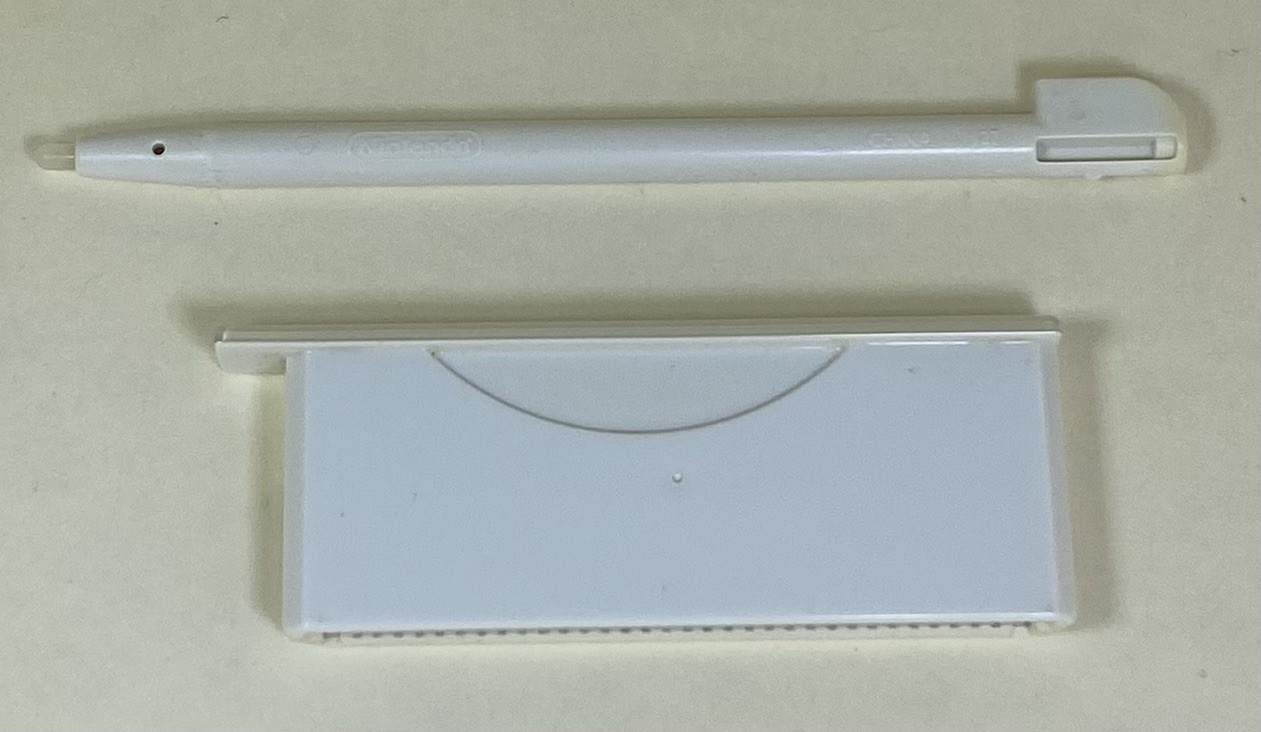 Nintendo DS Lite Polar White w/ Charger, Stylus, and Slot-2 Dust Cover