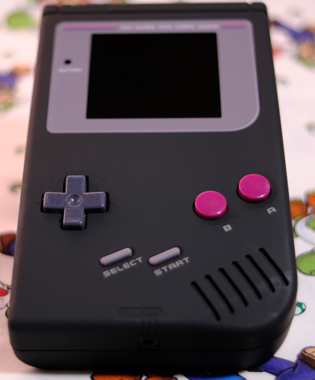 Modded Gameboy DMG-01 – IPS v4 LCD Screen | New Shell – Black, Grey, Magenta