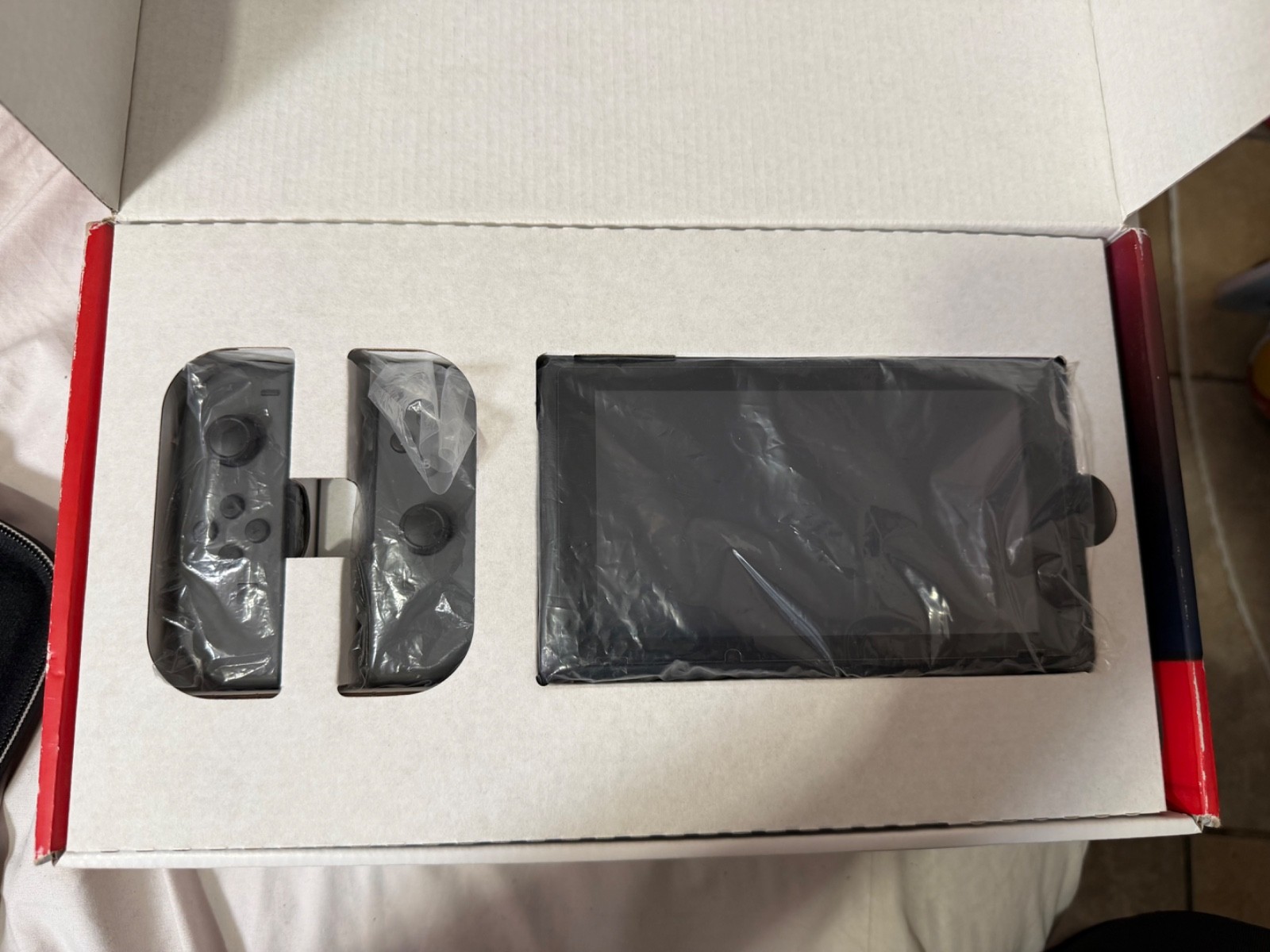 Nintendo Switch Game Console – Gray