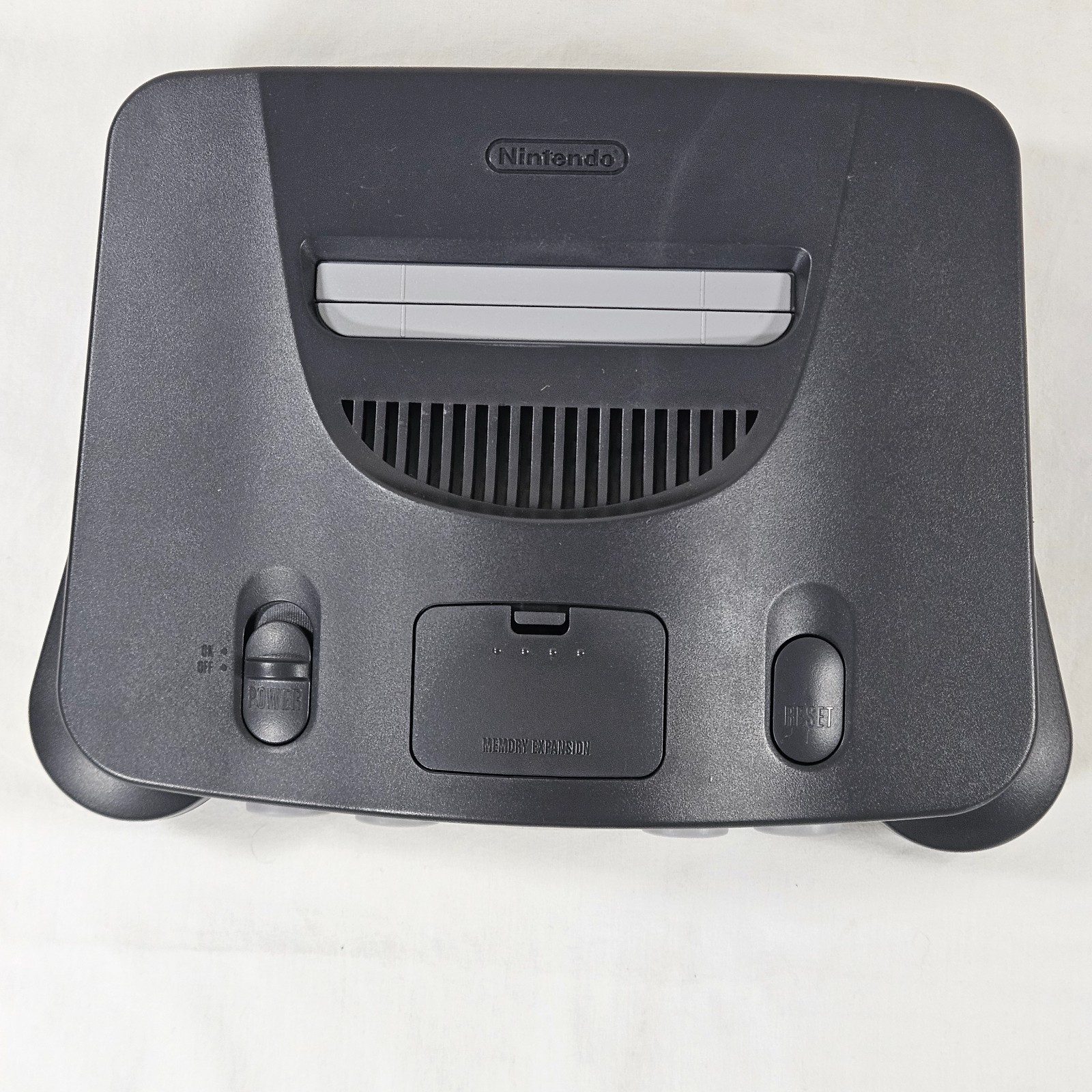 Nintendo 64 N64 Console NUS-001 2 Controllers 1 Game Rumble Pack NO AV CABLE