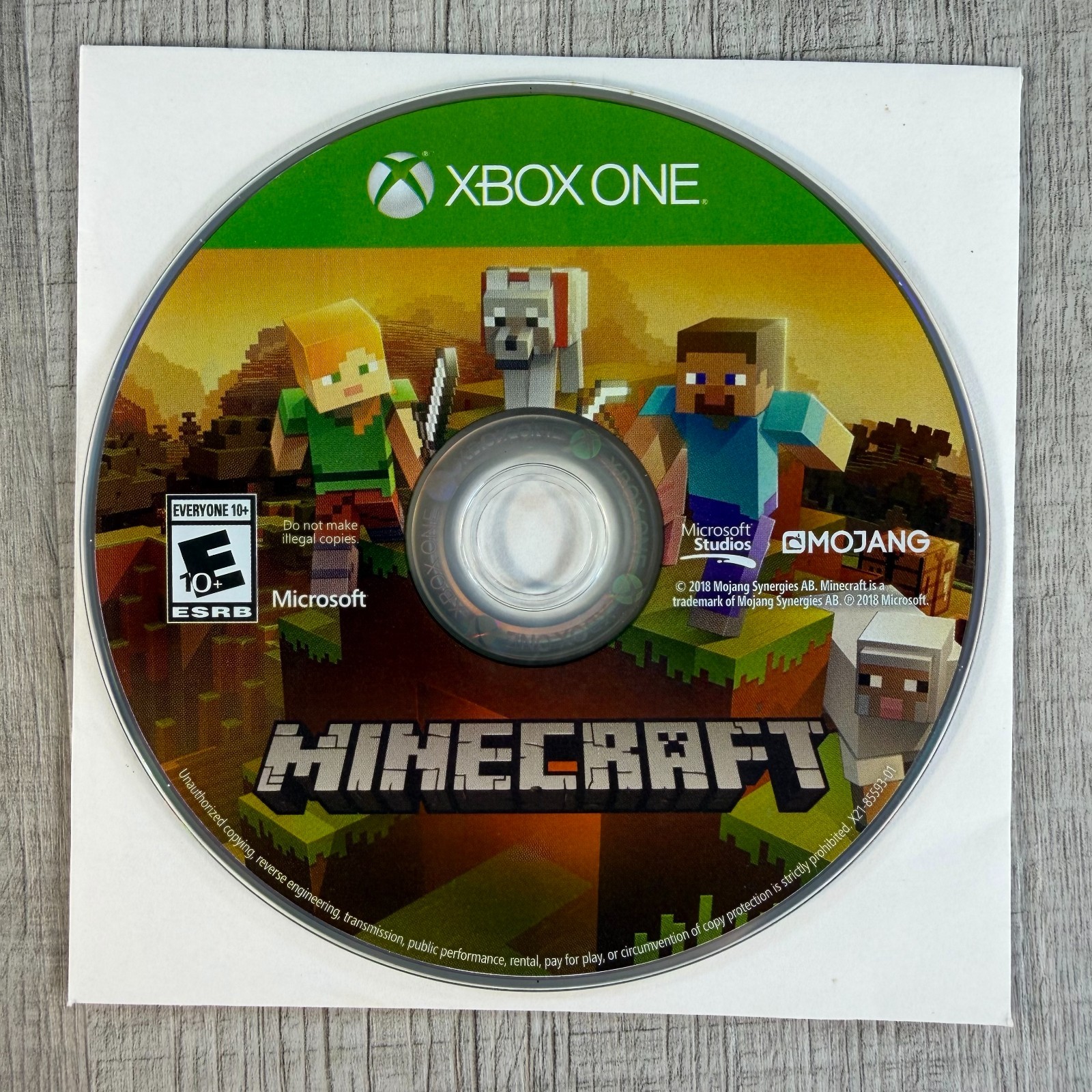 Microsoft Xbox One 500GB Console Kinect Minecraft 2 Controllers Bundle Tested