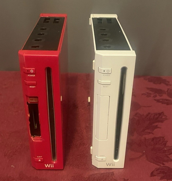 Two Nintendo Wii RVL-001 Consoles -AS IS FOR PARTS NOT WORKING – SEE DESCRIPTION