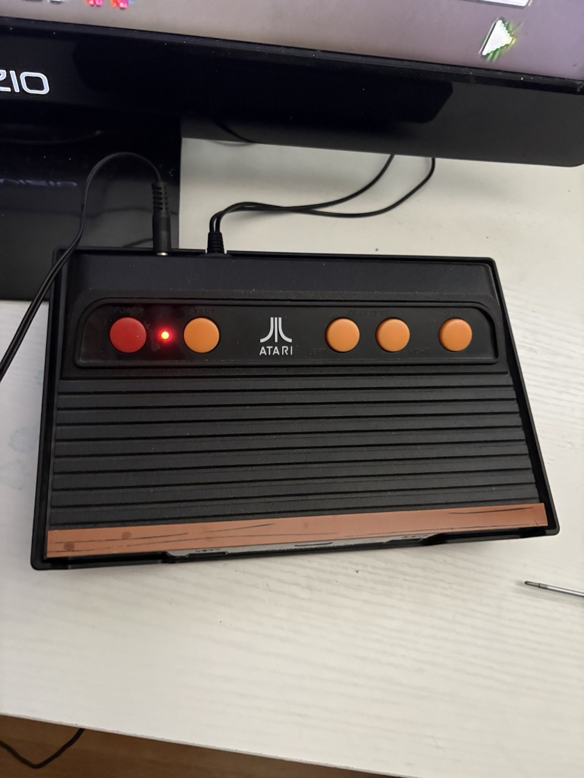 Atari Flashback 5 Classic Game Console 2 Wireless Joystick Controllers & Cords
