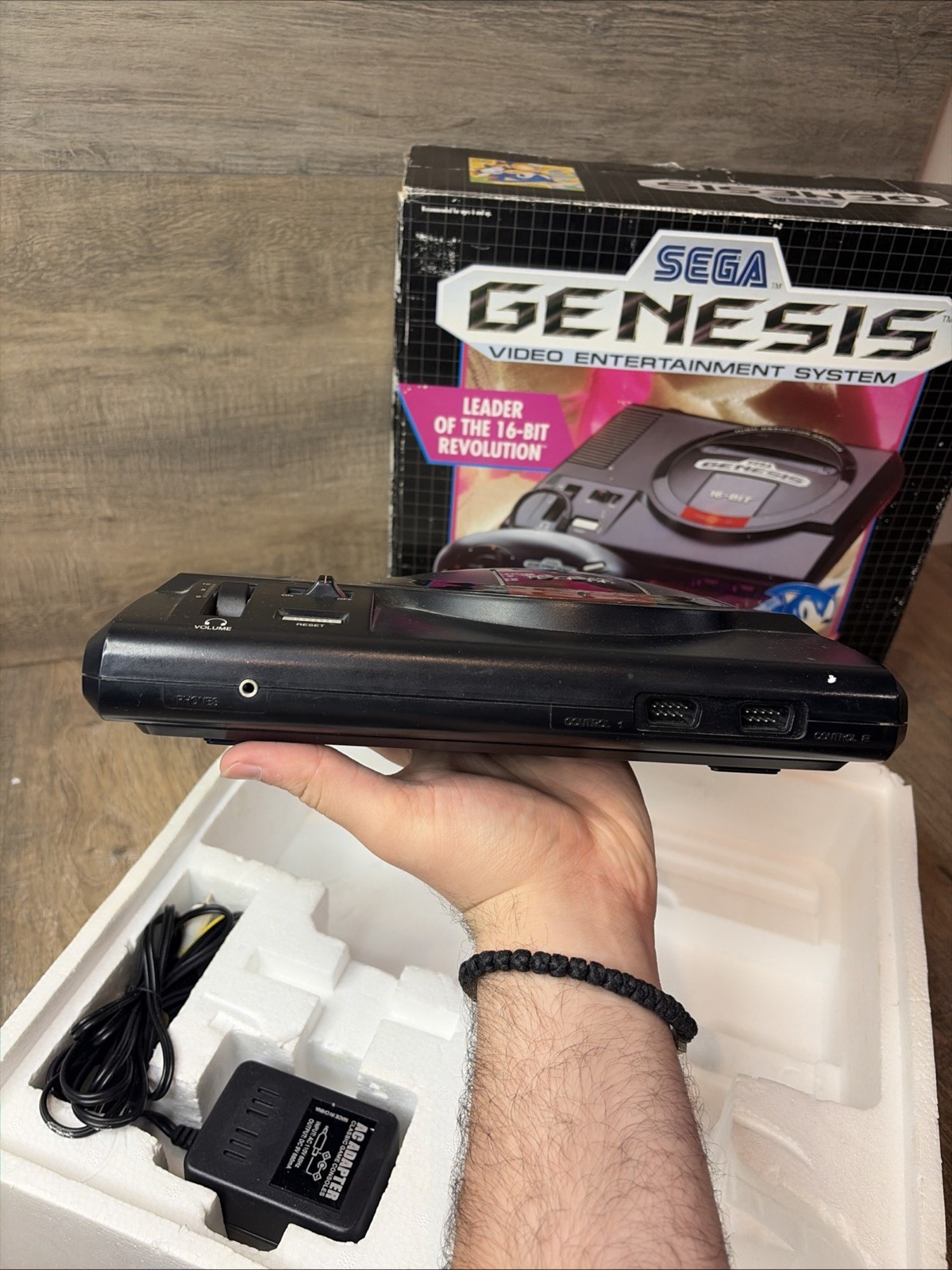 Sega Genesis 1 Console System Bundle (1601) + Original Box, 1 Controller & More