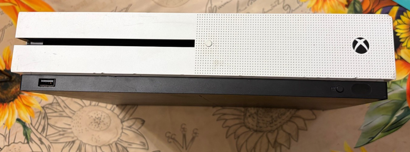 Microsoft Xbox One S Disc Edition 1TB Home Console Only – White