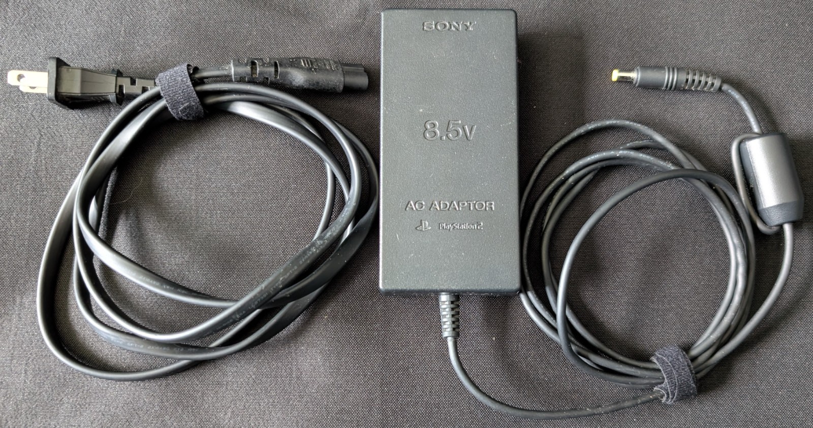Sony PS2 Slim SCPH-75001 Console Controller Power/AV Cables Bundle Battlefront 2