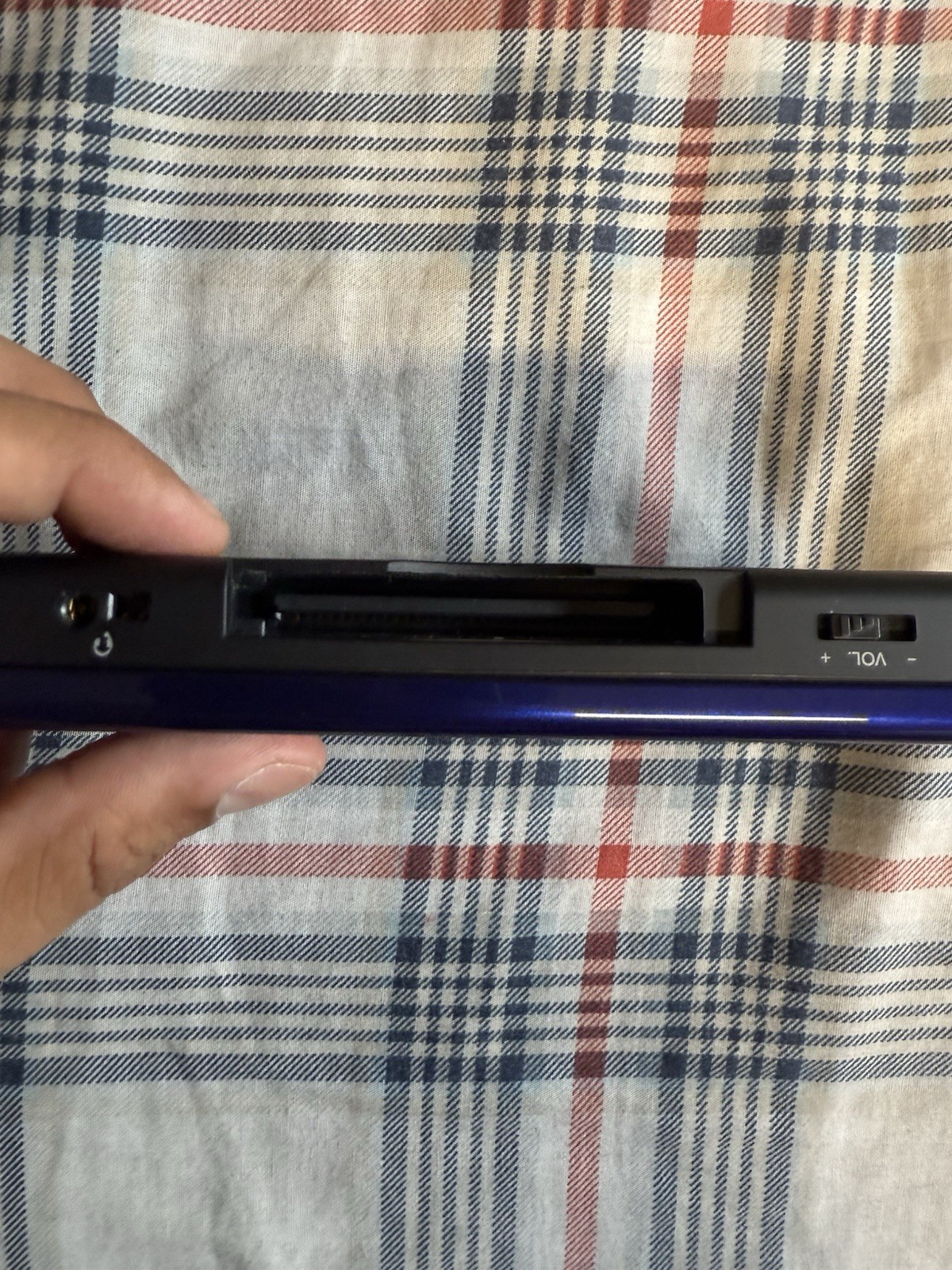 Nintendo DS Lite Handheld System Cobalt/Black with Charger And Games