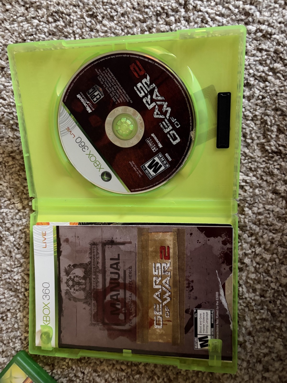 Microsoft Xbox 360 250gb Console Bundle – 5 Controllers – Games – Cables