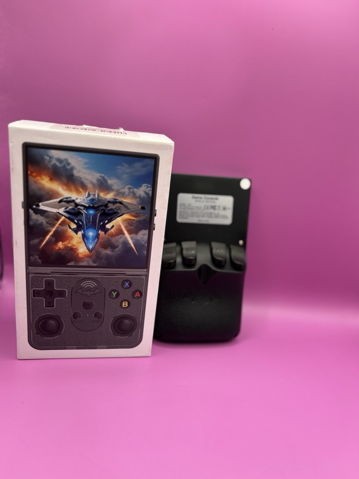 R36 Promax Retro Handheld Game Console 4.0 Inch Screen
