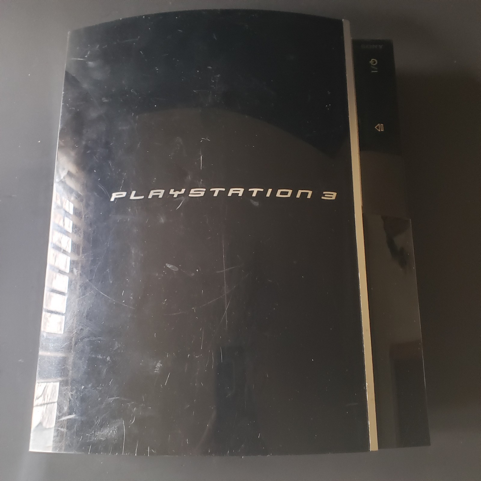 Sony PlayStation 3 PS3 CECHL01 80GB Console Only AS IS DISC READER DOESN’T WORK