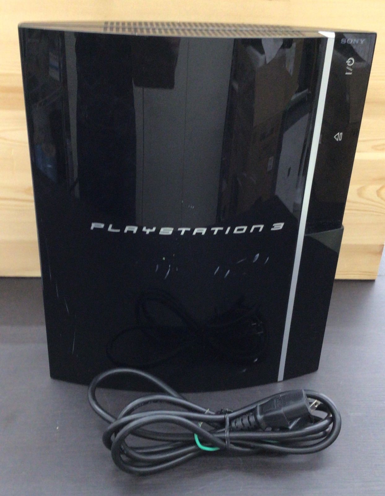 Used condition SONY PlayStation 3 PS3 CECHH00 junk item power confirmed K 682